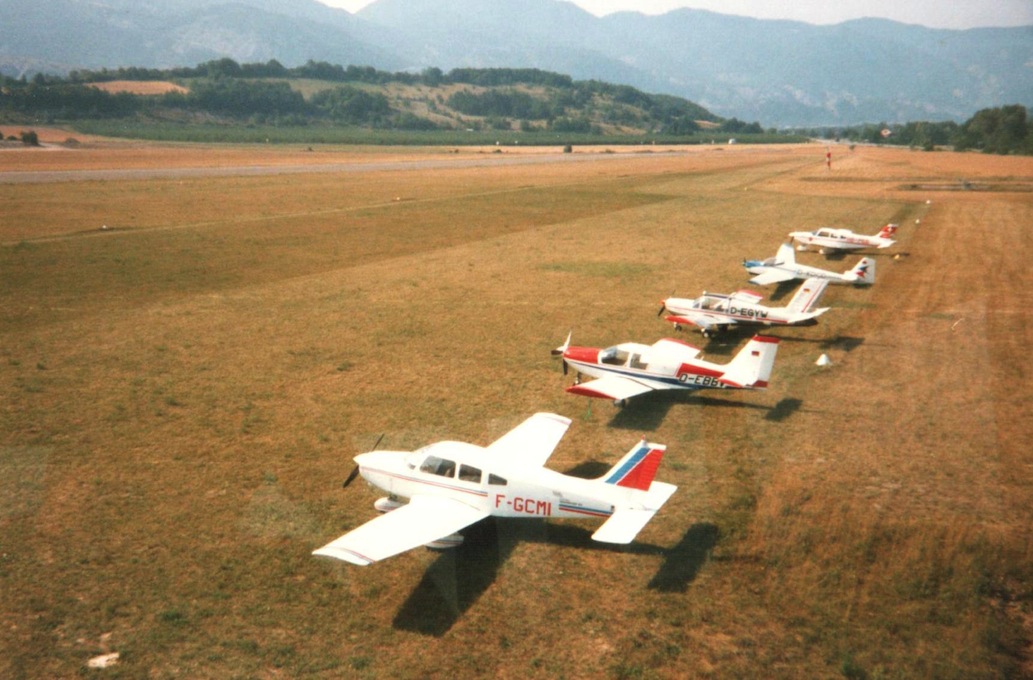 Parking pour les avions Juillet 1989
