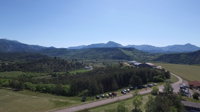 Parachutisme sur l'aérodrome d'Aspres sur Buëch